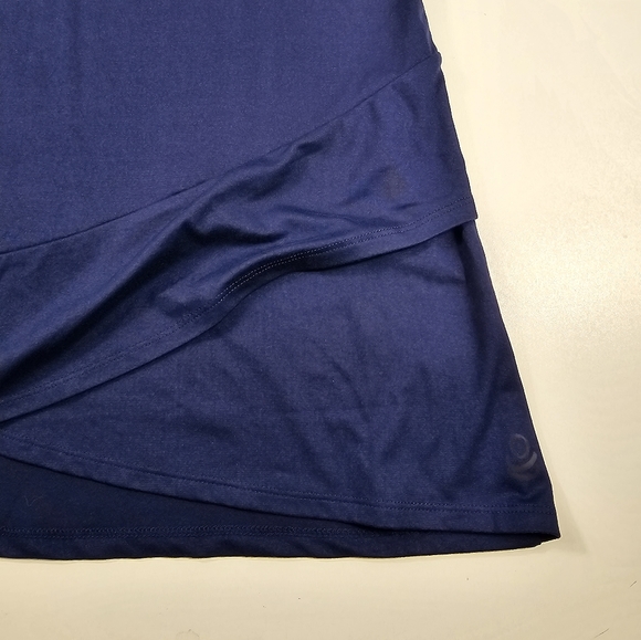 NWOT Cuddl Duds Flexwear Short Sleeve Layered Hem Tee Navy Size Medium M - Picture 2 of 7